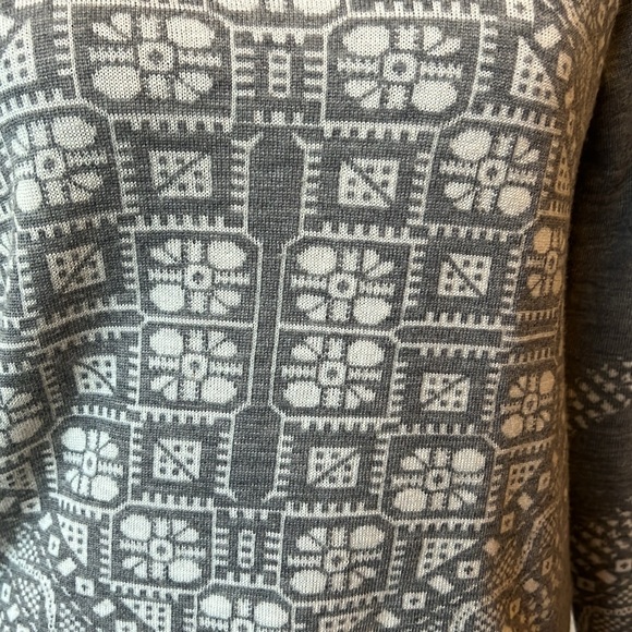 J Crew Merino Wool Printed Crewneck Sweater - Picture 2 of 5